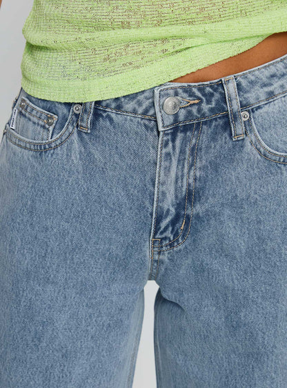 Darla Low Rise Straight Jean Vintage Blue Wash