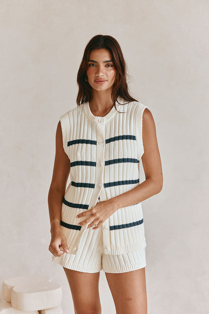SAMPLE-Depp Top