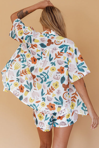 Just A Hunch Shorts Printed White