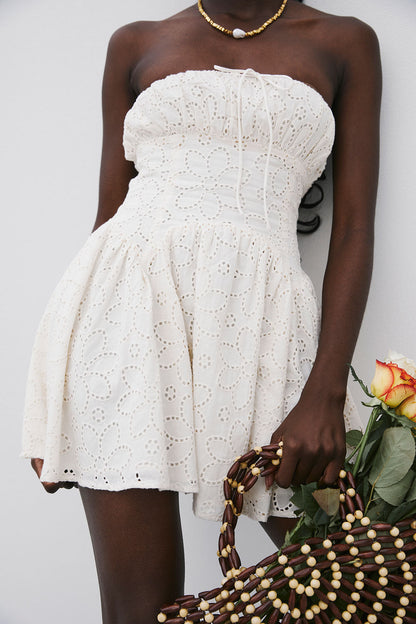 SAMPLE-Aura Dress - Broderie